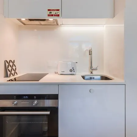 Apartment Hidden Graca Garden By Lovelystay Lisbon