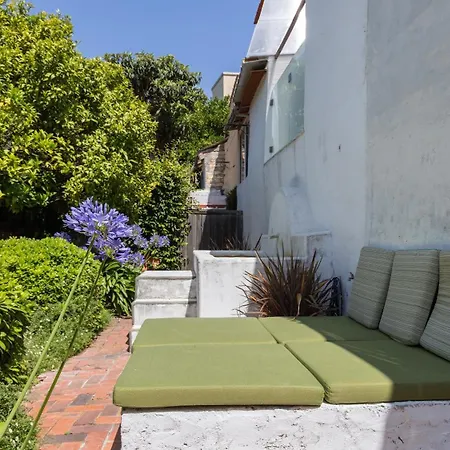 Apartment Hidden Graca Garden By Lovelystay *